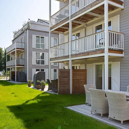 Hampton Park Apartment